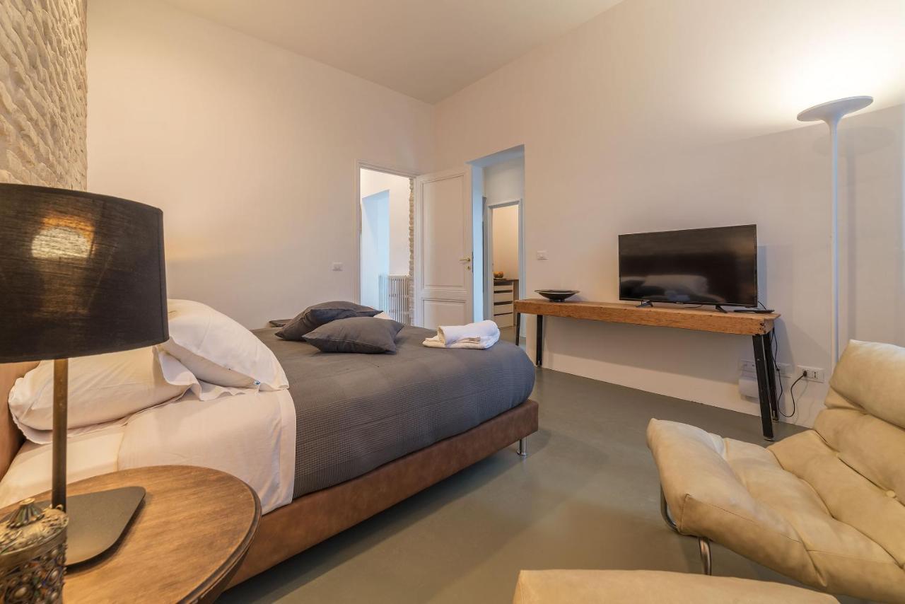 Apartment Loft Termini Con Idromassaggio
